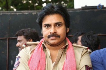 Pawan Kalyan meets Chiranjeevi - 31 of 74