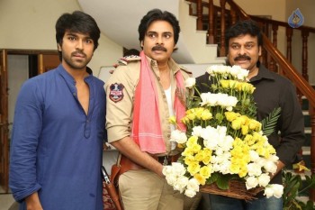 Pawan Kalyan meets Chiranjeevi - 43 of 74