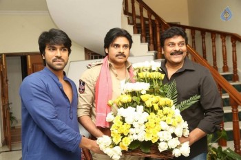 Pawan Kalyan meets Chiranjeevi - 56 of 74