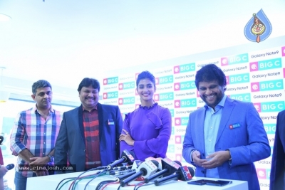 Pooja Hegde Launches Samsung Galaxy Note 9 Mobile - 26 of 26