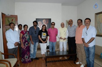 Prabhas Meets Top Politicians - 3 of 14