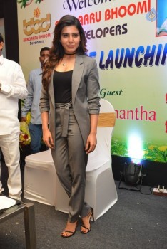 Samantha at BBD Brochure Launch - 18 of 63