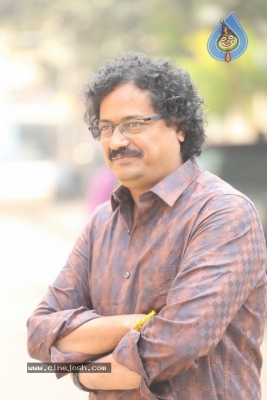 Satish Vegesna Interview Photos - 6 of 21