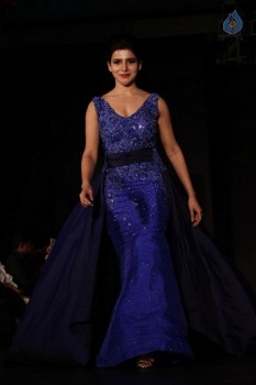 Sidney Sladen 2015 Breakaway Fashion Show - 3 of 73