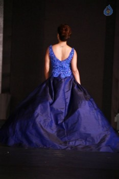 Sidney Sladen 2015 Breakaway Fashion Show - 18 of 73