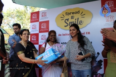 Spread a Smile 2017 Photos - 11 of 29