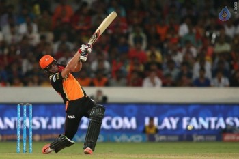 Sunrisers vs Royal Challengers Match Photos - 32 of 41