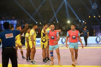 Telugu Titans Vs Jaipur Pink Panthers Kabaddi Match Photos - 59 of 100