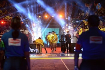 Telugu Titans Vs Jaipur Pink Panthers Kabaddi Match Photos - 66 of 100