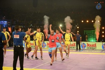Telugu Titans Vs Jaipur Pink Panthers Kabaddi Match Photos - 67 of 100