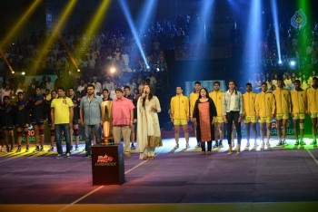 Telugu Titans Vs Bengal Warriors Kabaddi Match Photos - 25 of 78