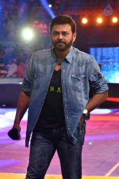 Telugu Titans Vs Bengal Warriors Kabaddi Match Photos - 38 of 78