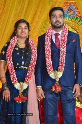 Vasu Vikram Daughter Sandhiya Wedding Reception Stills - 28 of 32