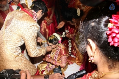 Vishal Sister Aishwarya Wedding Photos - 5 of 8
