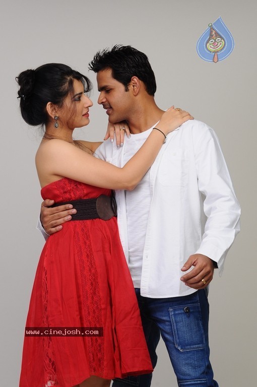 6 Tamil Movie Hot Stills - 10 / 22 photos