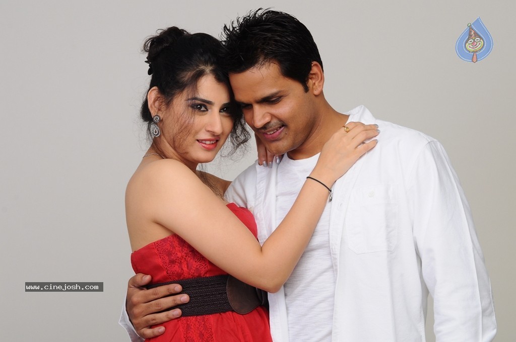 6 Tamil Movie Hot Stills - 11 / 22 photos