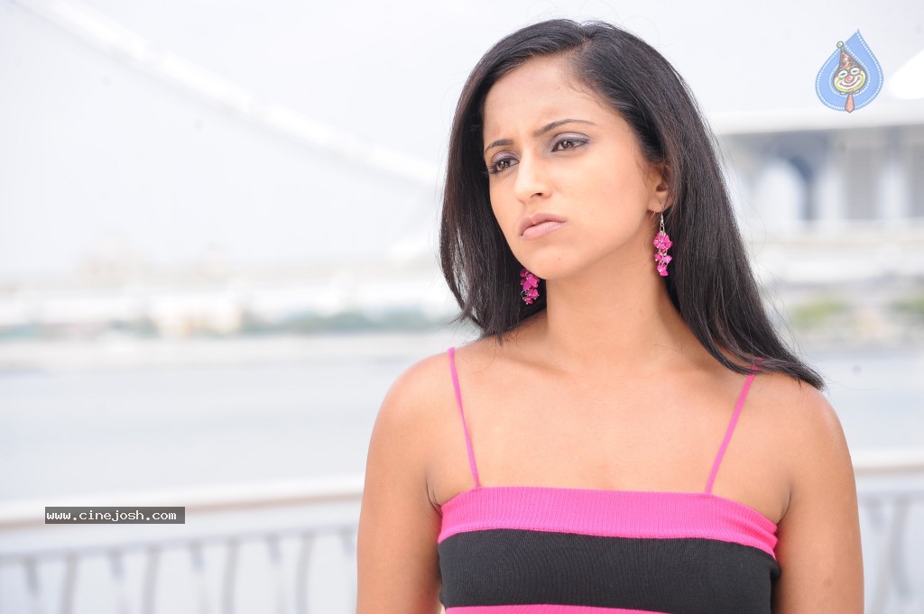 Aashika Hot Photos - 8 / 63 photos