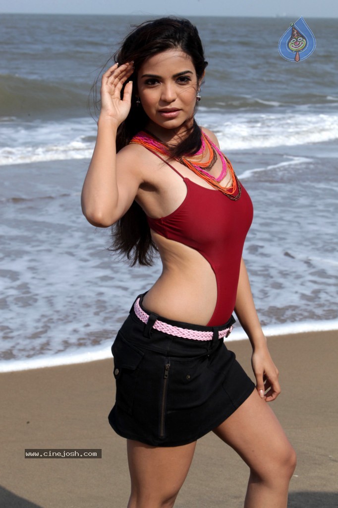 Adonica New Spicy Stills - 15 / 84 photos