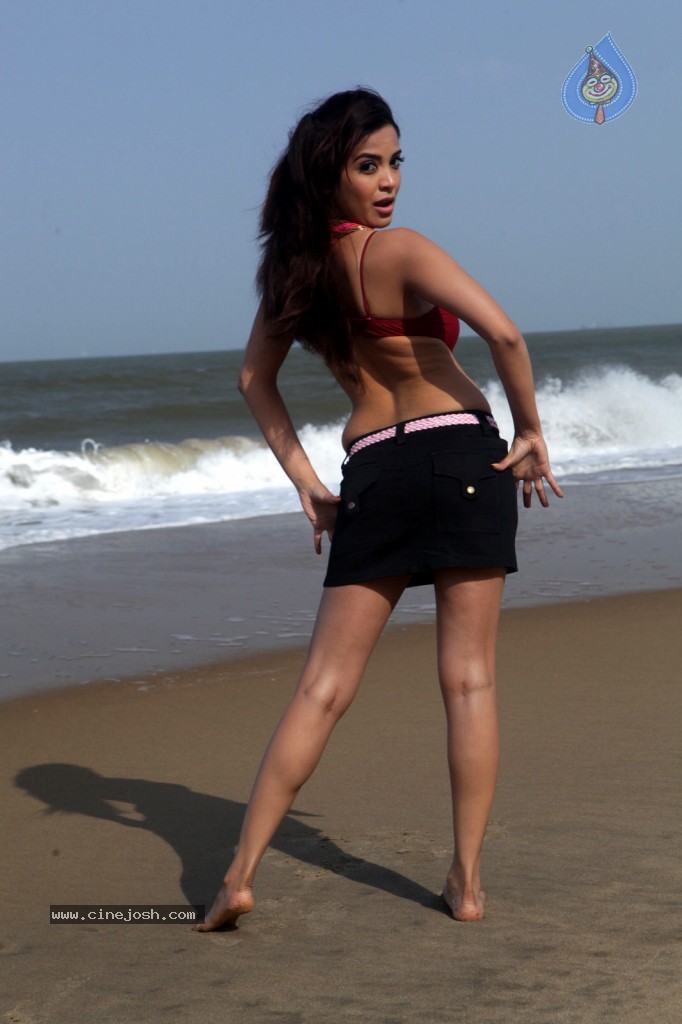 Adonica New Spicy Stills - 18 / 84 photos