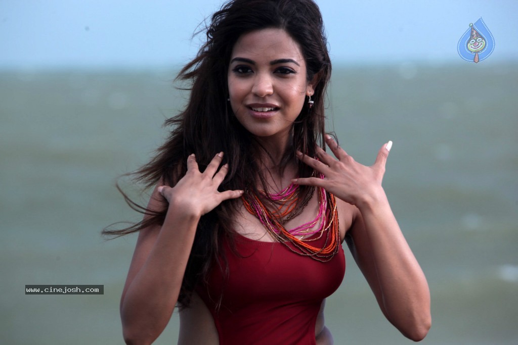 Adonica New Spicy Stills - 24 / 84 photos