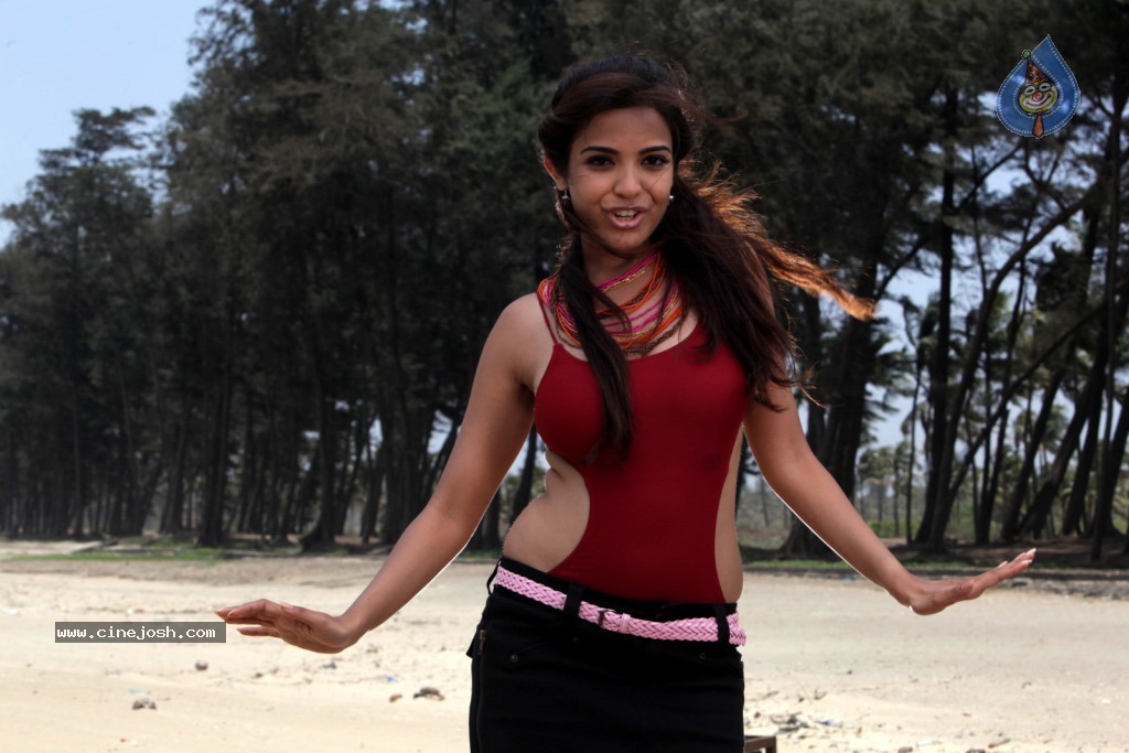 Adonica New Spicy Stills - 33 / 84 photos