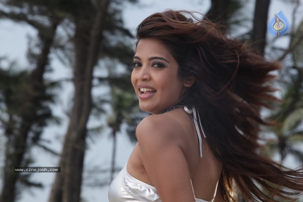 Adonica Spicy Stills - 15 / 144 photos