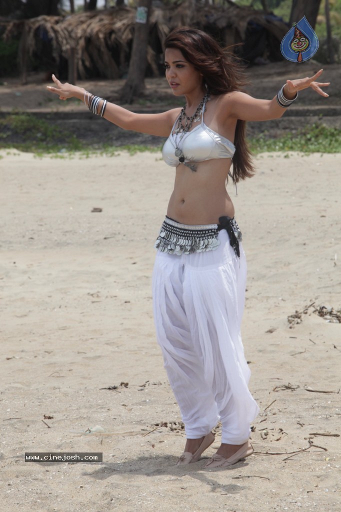 Adonika Spicy Pix - 66 / 66 photos