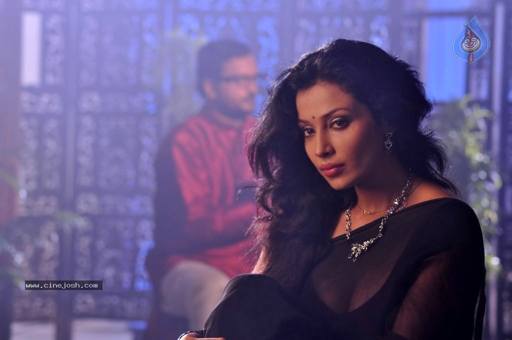 Akashamlo Sagam Movie Spicy Stills - 10 / 40 photos