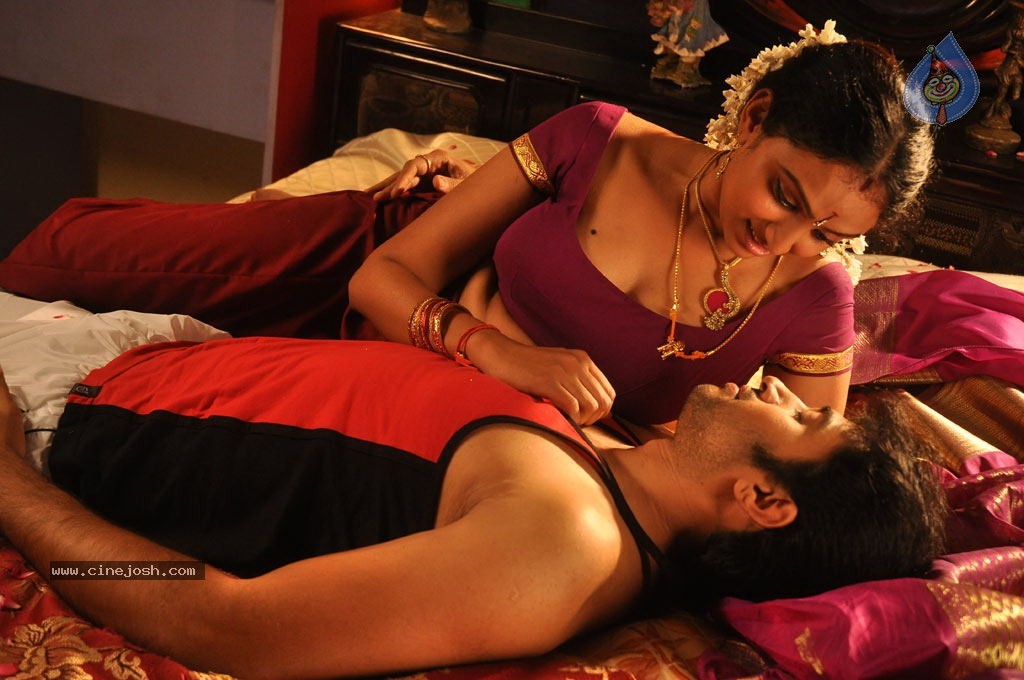 Anagarigam Tamil Movie Spicy Stills - 75 / 92 photos