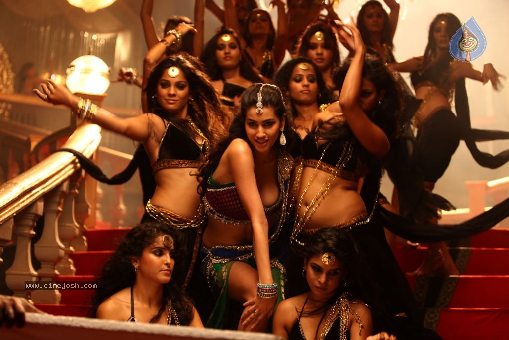 Anjali Lavania Spicy Gallery - 30 / 85 photos