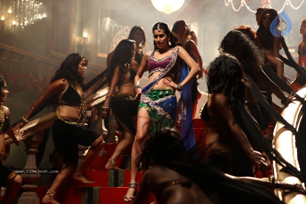 Anjali Lavania Spicy Gallery - 35 / 85 photos