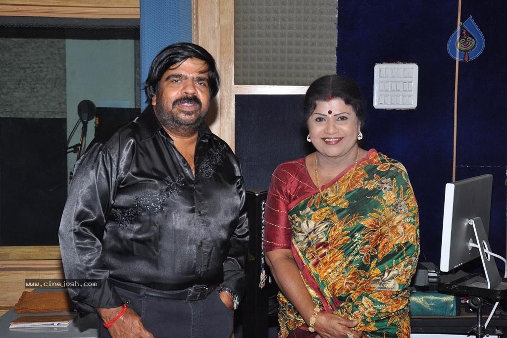 Arya Surya Tamil Movie Hot Stills - 46 / 85 photos