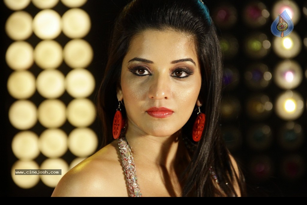 Ayesha Mukhi Spicy Stills - 13 / 174 photos