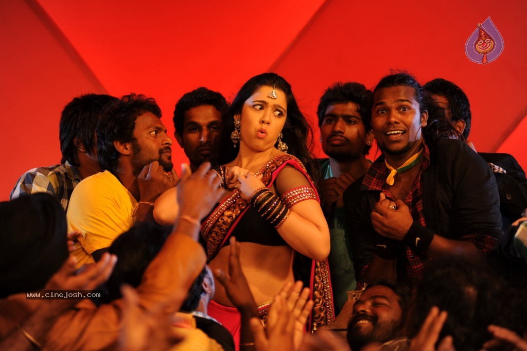 Charmi New Hot Stills - 12 / 48 photos