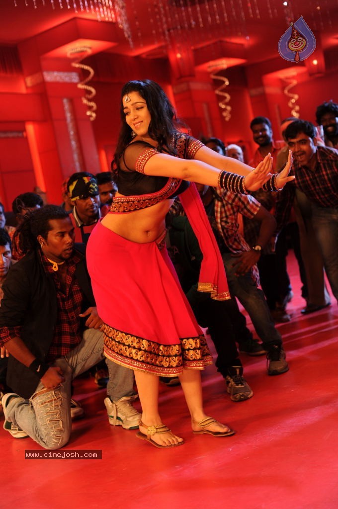 Charmi New Hot Stills - 19 / 48 photos