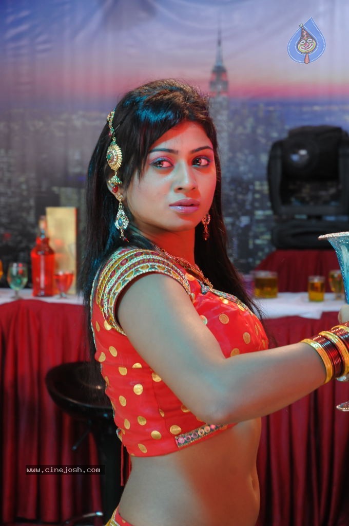 Cinemaki Veladam Randi Movie Spicy Stills - 52 / 136 photos