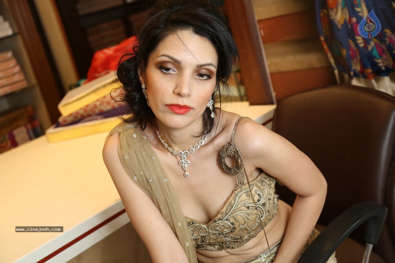 Clara Hot Stills - 57 / 58 photos