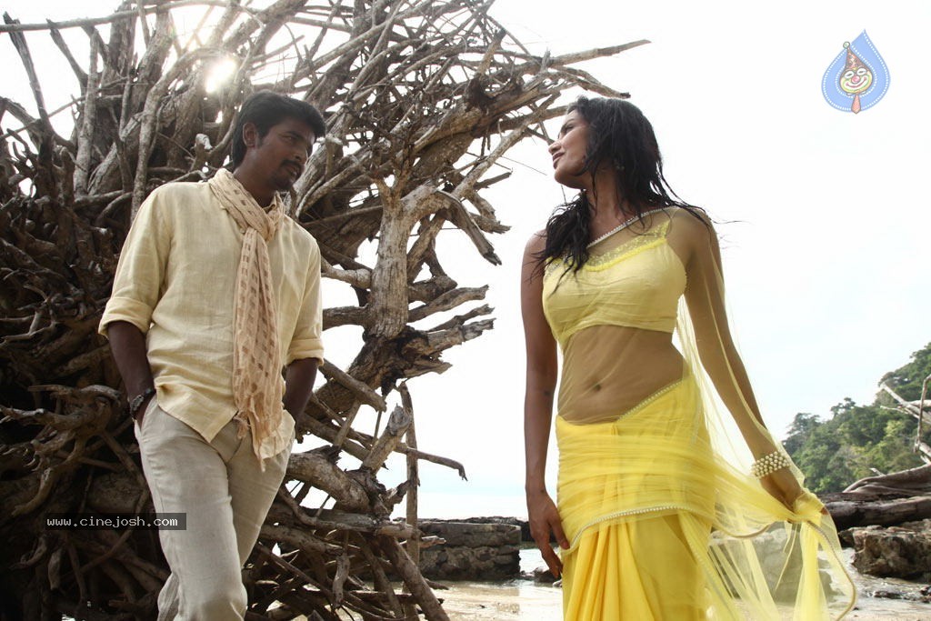 Ethir Neechal Tamil Movie Spicy Stills - 6 / 34 photos