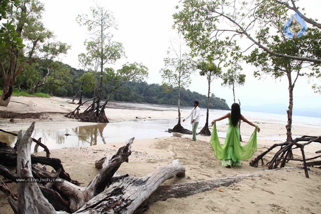 Ethir Neechal Tamil Movie Spicy Stills - 18 / 34 photos