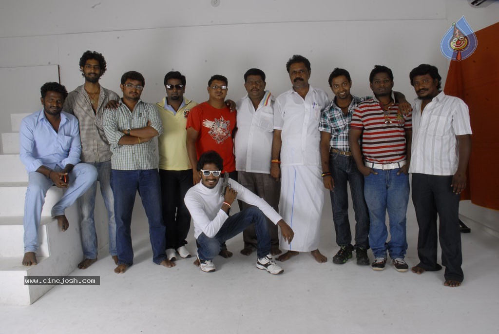 Ganja Koottam Tamil Movie Hot Stills - 7 / 69 photos