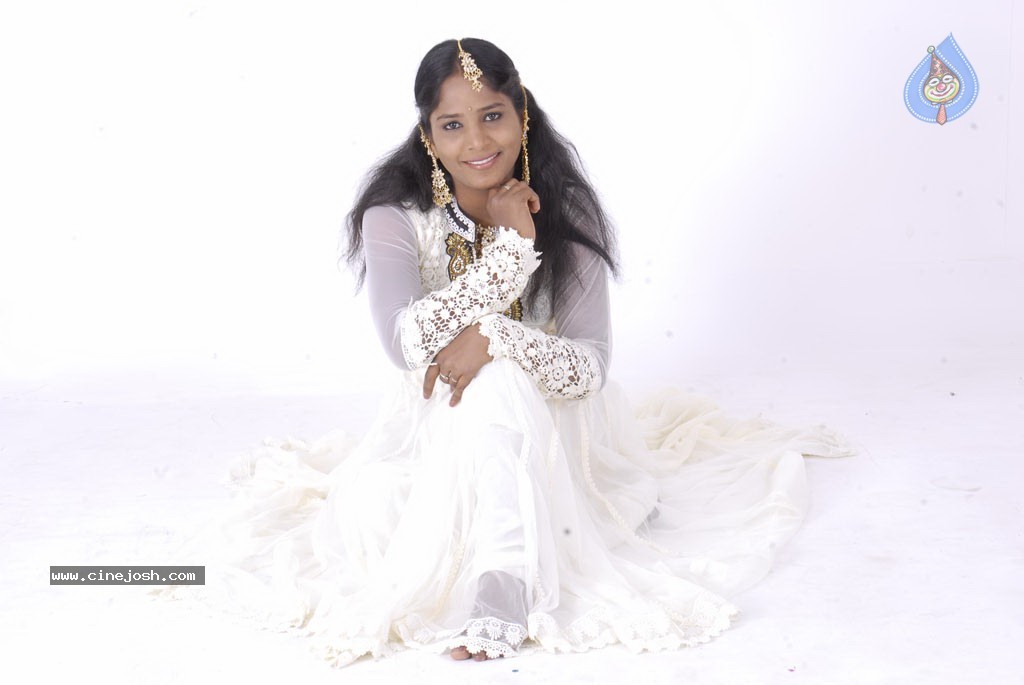 Ganja Koottam Tamil Movie Hot Stills - 19 / 69 photos