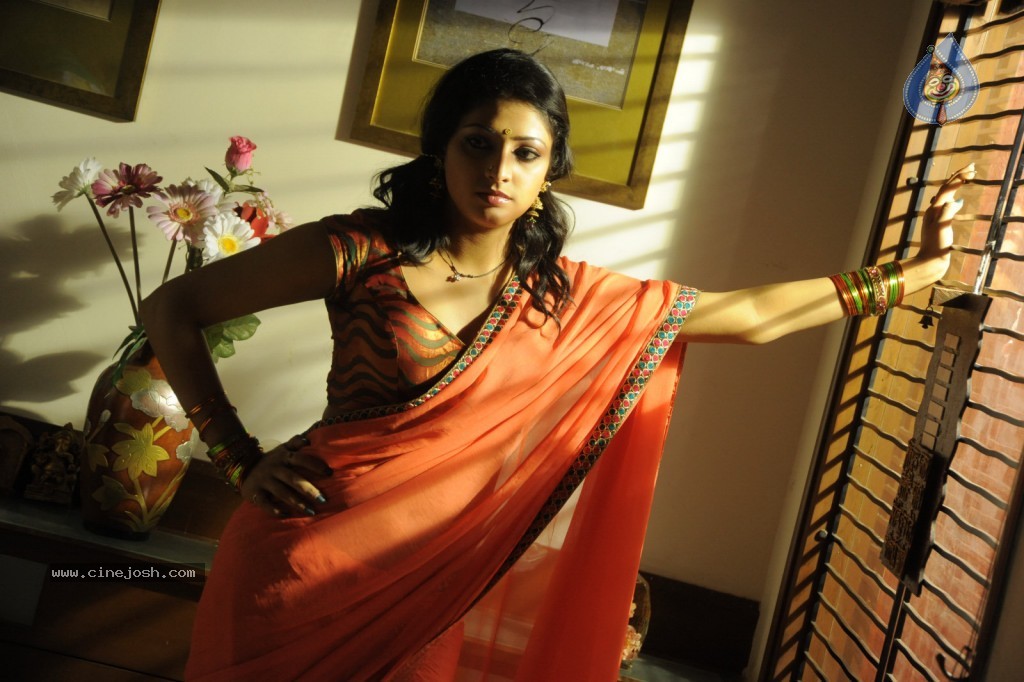 Haripriya Spicy Pics - 2 / 79 photos