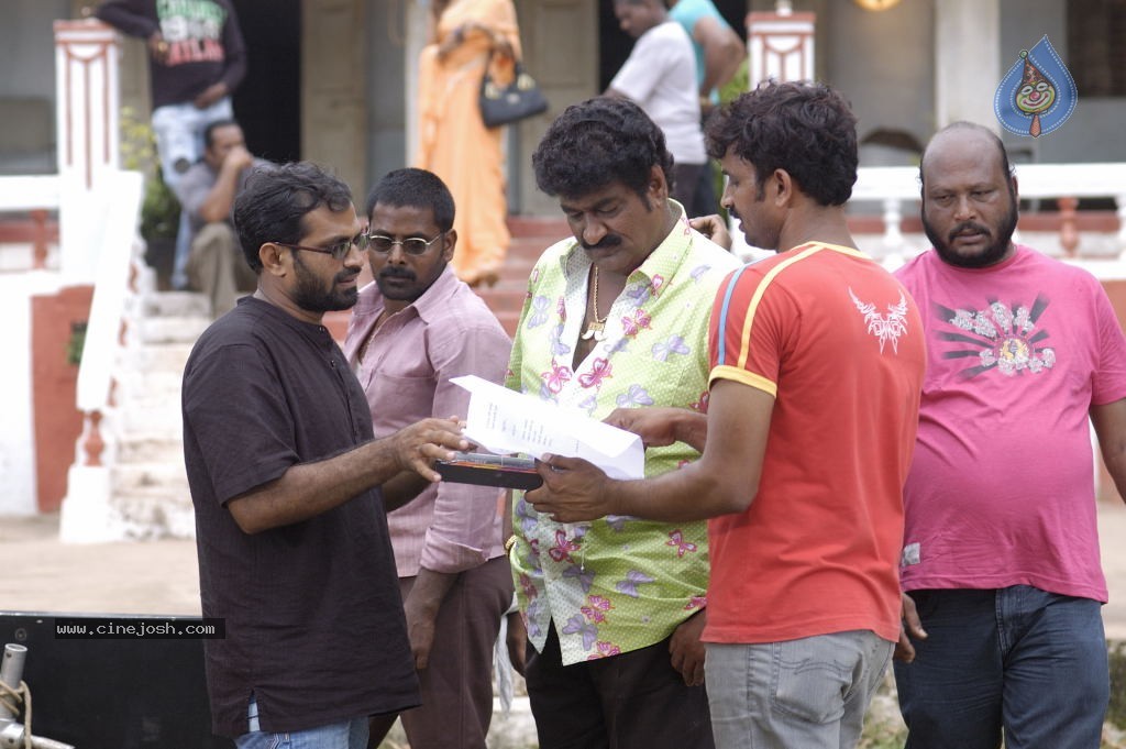 Hayi Hayigaa Movie Hot Stills - 31 / 50 photos