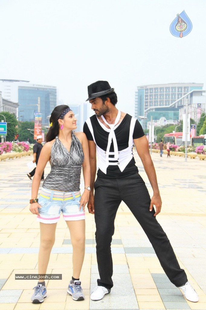 Jagan Movie Hot Stills - 33 / 39 photos