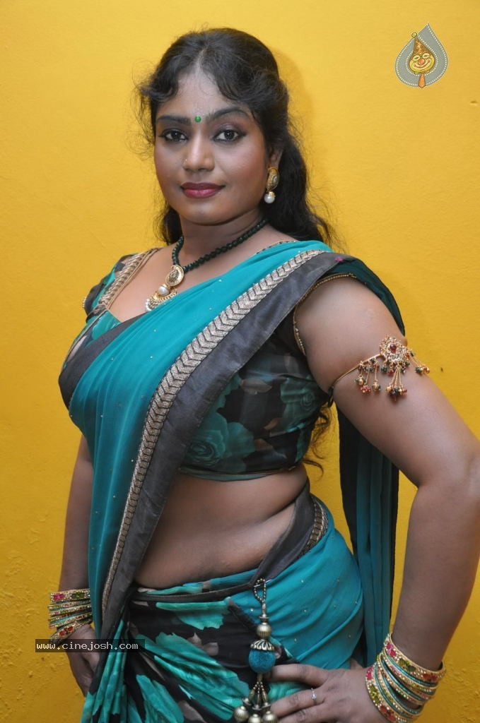 Jayavani Hot Stills - 31 / 59 photos