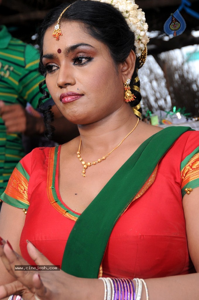 Jayavani Spicy Stills - 4 / 50 photos