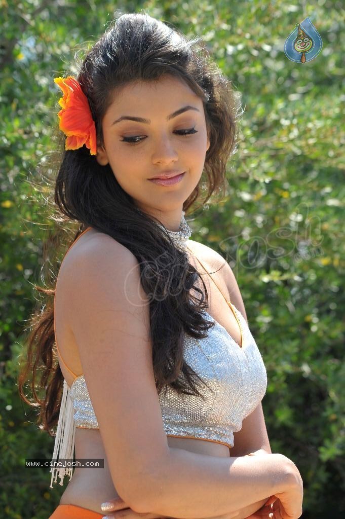 Kajal Agarwal Hot Photos - 30 / 42 photos