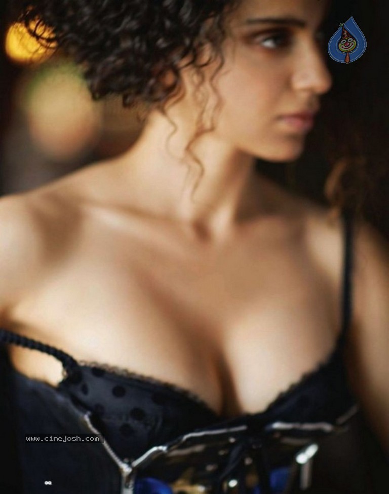 Kangana Ranaut Spicy Stills - 3 / 8 photos