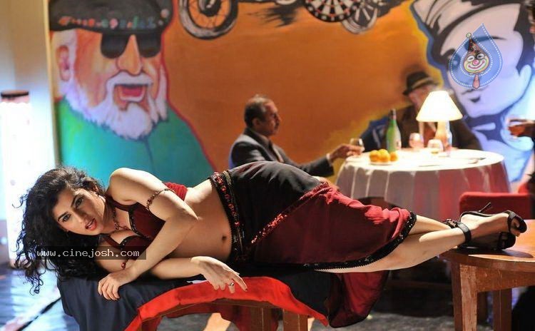 Karuppampatti Tamil Movie Hot Stills - 23 / 34 photos