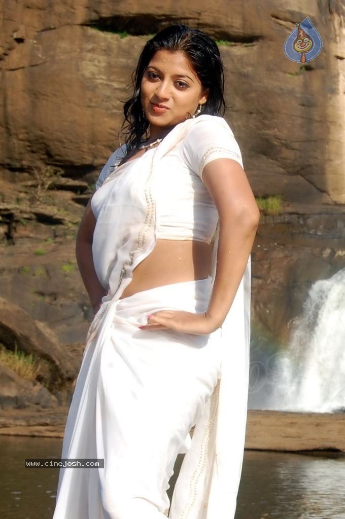 Keerthi Chawla Spicy Stills - 138 / 150 photos